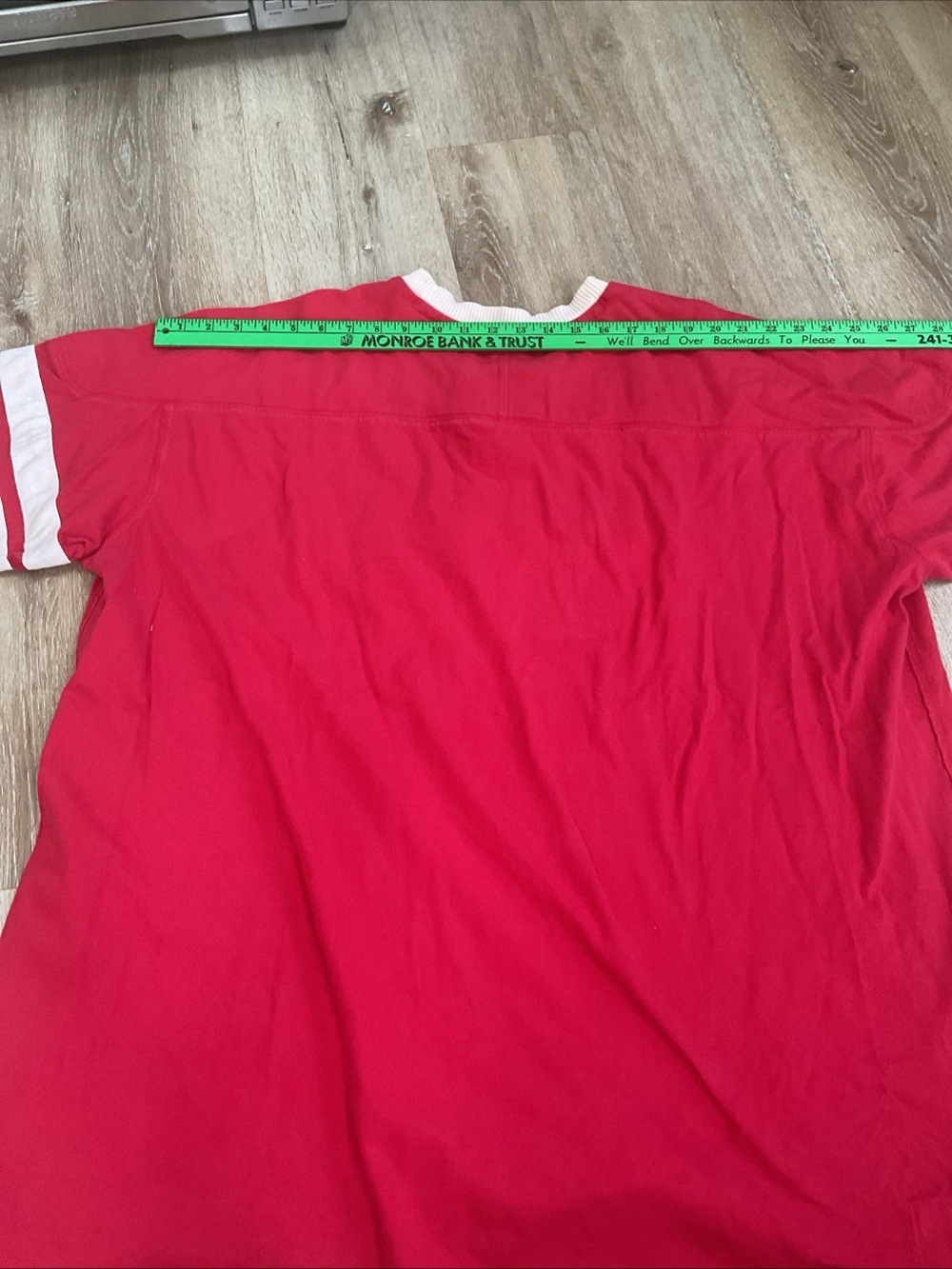 Mitchell & Ness - Red Detroit Red Wings Pullover Hockey Jersey with White Trim - Picture 6 of 13